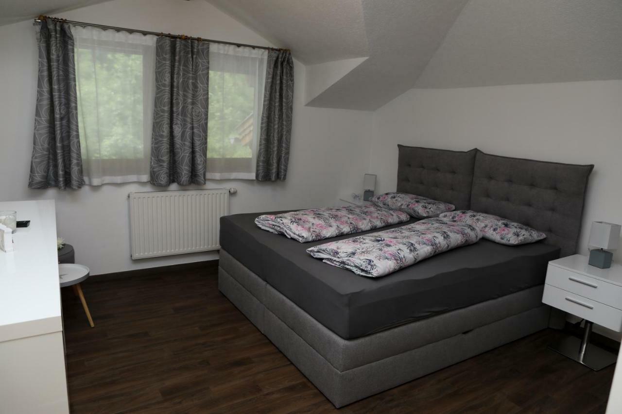 Haus Schoenblick Neustift im Stubaital Bagian luar foto
