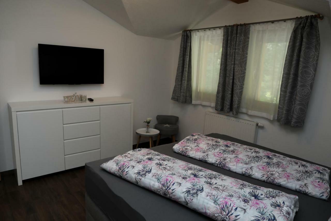 Haus Schoenblick Neustift im Stubaital Bagian luar foto